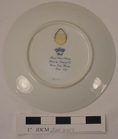 1975 Blue Chateau Plate 
