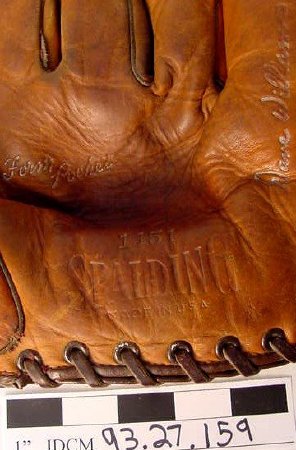 Dave Williams Baseball Mitt