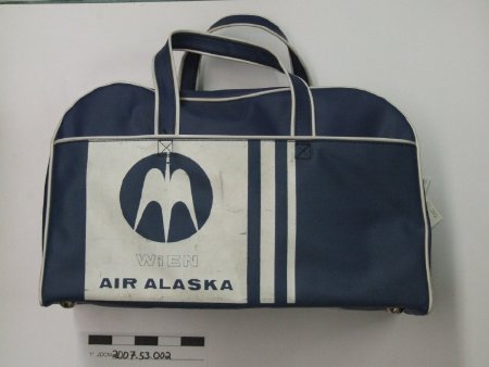 Bag: Wien Air Alaska front