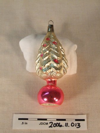 Ornament, Christmas Tree                