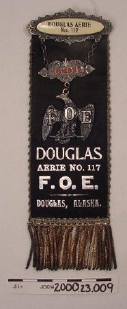Eagle Ribbon & Badge, Douglas
