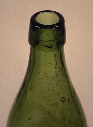 Light Kelly Green Wine Or Beer