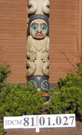 Woosh-kee-ton Cedar Totem Pole