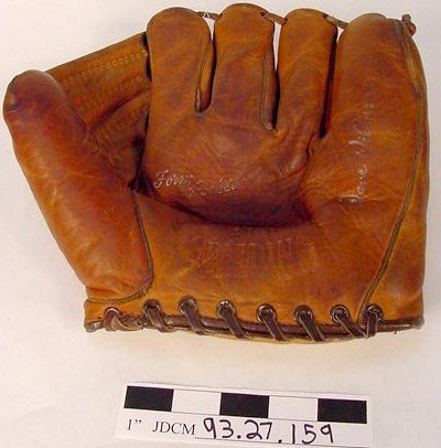 Glove, Fielder's                        
