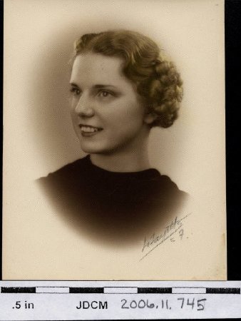 Caroline Hoff (Jensen) ~1940