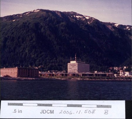 1986 Views of Juneau from M/V C'EST SI BON Federal Bldg