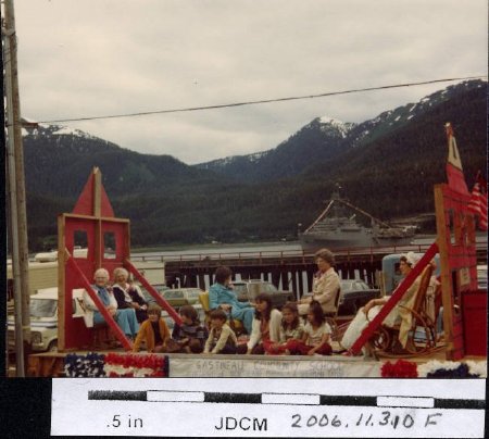July 4, 1976 parade float