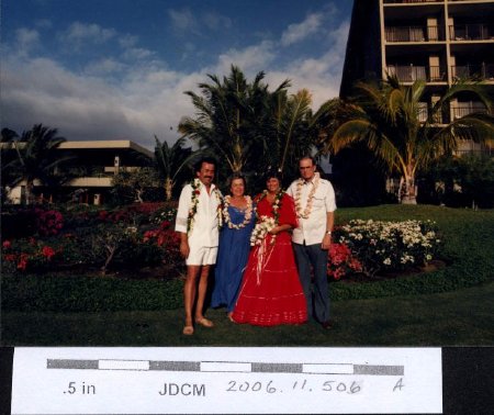 1986 Wedding party in Hawaii Bonita's sister married