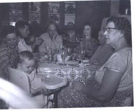 1960 family gathering Elsie vi