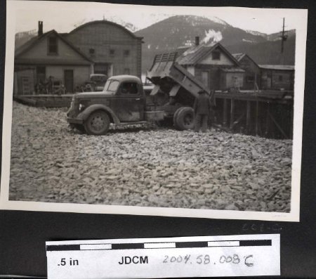 Platform removal dumptruck 1941