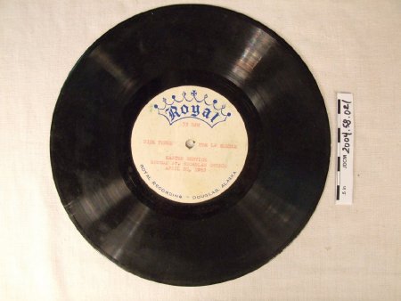 record, phonograph                      