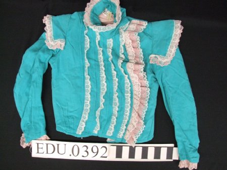 Women's waist shirt in teal with lace